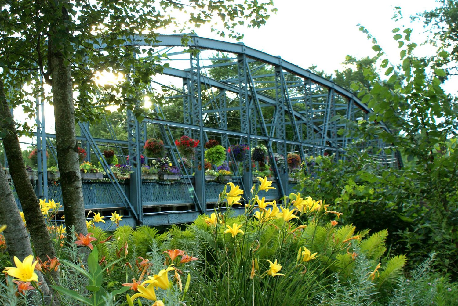 Old Drake Hill Flower Bridge In Simsbury Connecticut