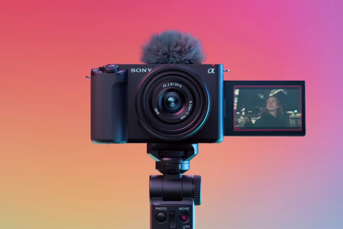 A Budget-Friendly Sony A7Ii Camera With A Microphone Attached To It.